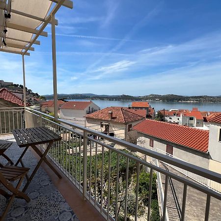 Piano Apartment Šibenik Esterno foto