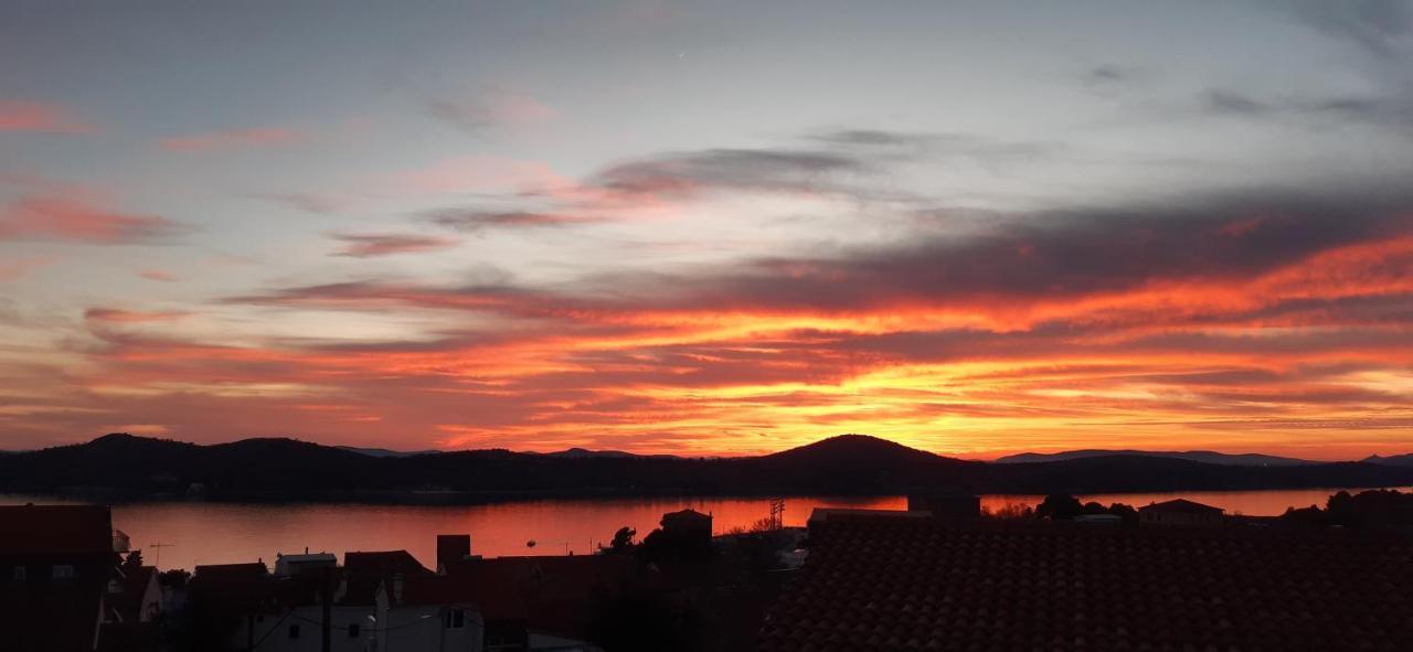 Piano Apartment Šibenik Esterno foto