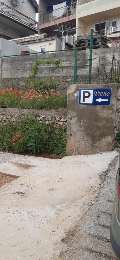 Piano Apartment Šibenik Esterno foto